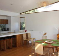 Swan Sea - Accommodation QLD