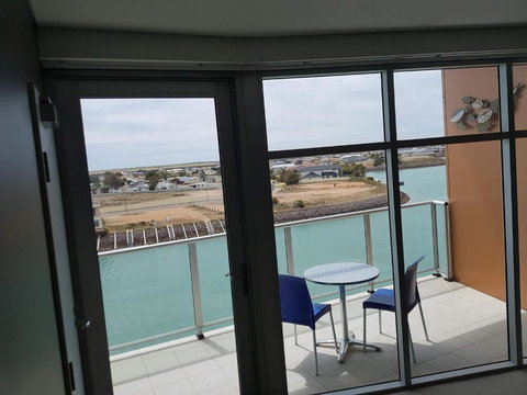 Ocean View Luxury Apartment & Suite - Accommodation QLD 6