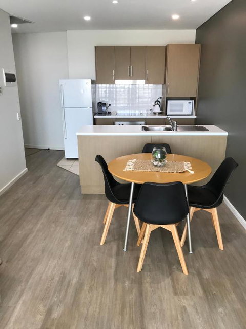 Ocean View Luxury Apartment & Suite - Accommodation QLD 1