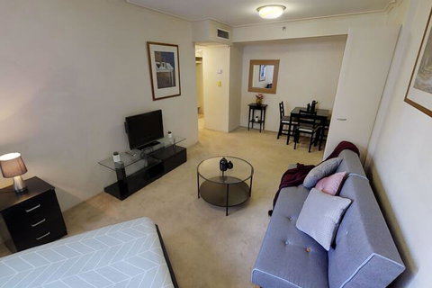 MyHoYoHo Apartments Haymarket - Accommodation QLD 4