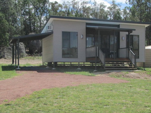 Just Red Wines Vineyard Cabins - Accommodation QLD 1