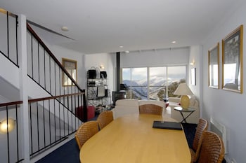 Razorback 6 - Accommodation QLD 5