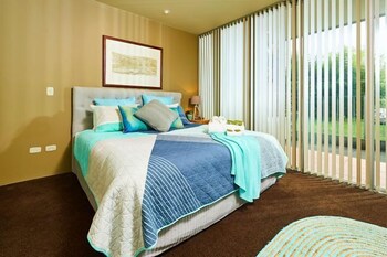No.6 - Luxury Private Haven In The Heart Of Bright - Accommodation QLD 3