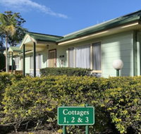 Obadiah Country Cottages - Accommodation QLD