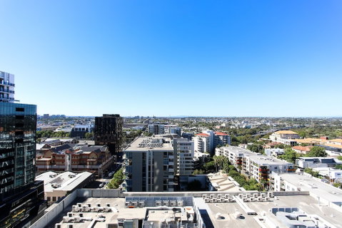 Urban Oasis - Designed Service Apartment - Accommodation QLD 6