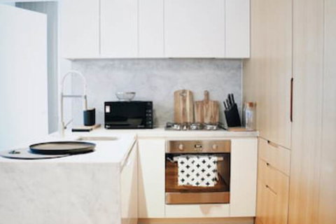 ReadySet Apartments At Lighthouse - Accommodation QLD 0