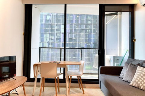 ReadySet Apartments At Lighthouse - Accommodation QLD 4