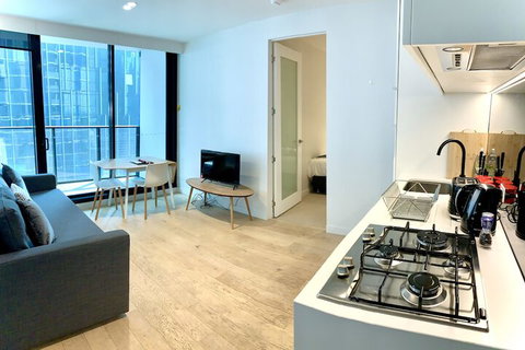 ReadySet Apartments At Lighthouse - Accommodation QLD 5