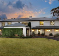 Luxury Bungalow - Accommodation QLD