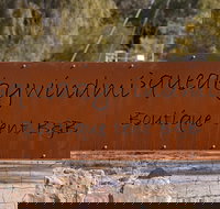 Squeaky Windmill - Accommodation QLD