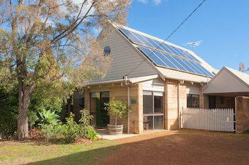 Dunsborough WA Accommodation QLD