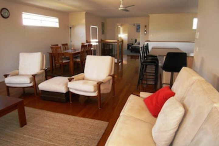 Stotts Creek NSW Accommodation QLD