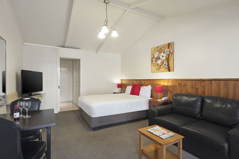 Quality Hotel Lakeside Bendigo - Accommodation QLD 4
