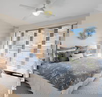 Wanda Beach Unit 2 / 197 Soldiers Point Road - Accommodation QLD