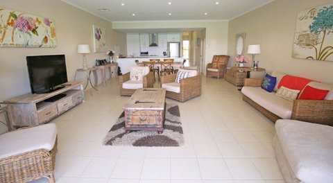 Wallaroo Marina Apartments - Accommodation QLD 1