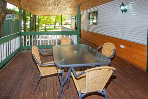 Discovery Parks Bright - Accommodation QLD 7