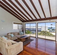 Kingscliff Ocean Vista With Jacuzzi Spa - Accommodation QLD