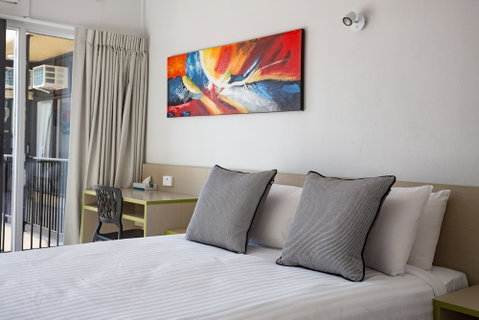 Nightcap At Emerald Star Hotel - Accommodation QLD 3
