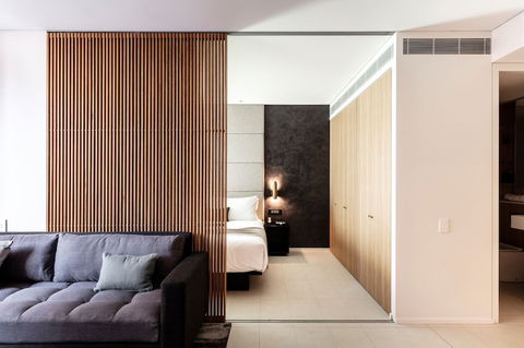 SKYE Suites Sydney - Accommodation QLD 5