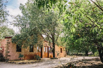 Terroir Auburn - Accommodation QLD 6