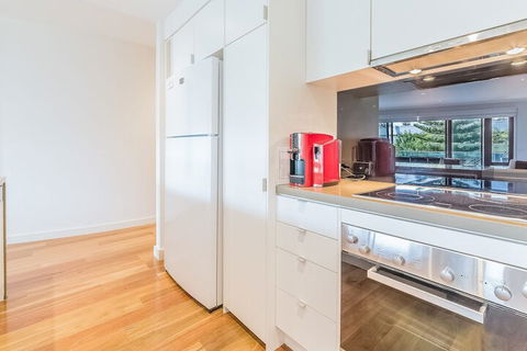 C-Scape By The Sea No.9 - Accommodation QLD 5