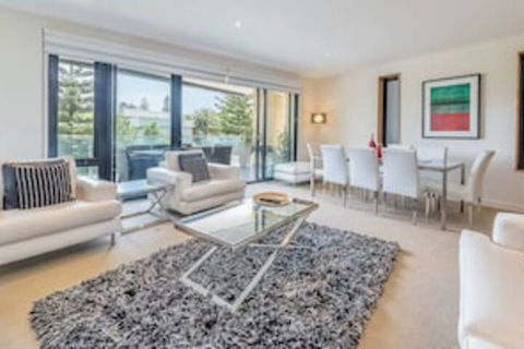 C-Scape By The Sea No.9 - Accommodation QLD 0