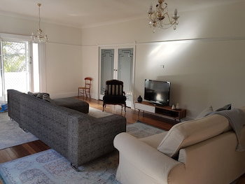 Kilmarnock House - Accommodation QLD 0