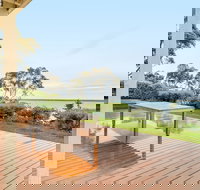 Aegina - Accommodation QLD