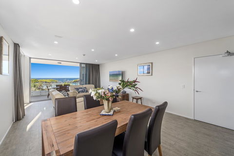 Iroise Beachside Apartment - Accommodation QLD 4