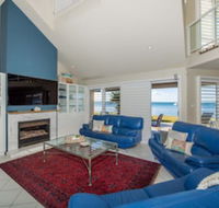 Waterfront Wonderland Foreshore Drive 41 - Accommodation QLD