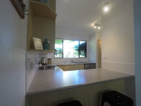 Tropic Nest 3 Bedroom Apartment - Accommodation QLD 1
