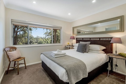 Winmark Wines - Accommodation QLD 3