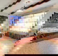 The View - Accommodation QLD