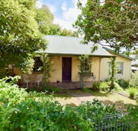 Waragil Cottage Original Settlers Home - Accommodation QLD