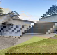 Pelican House - Accommodation QLD
