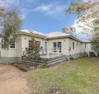 Windward House - Accommodation QLD
