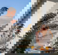 Deco Hotel - Accommodation QLD