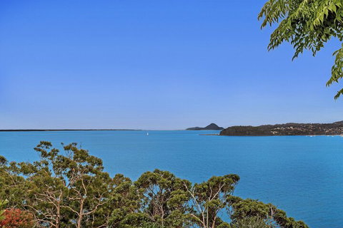 Randall Drive 64 - Accommodation QLD 3