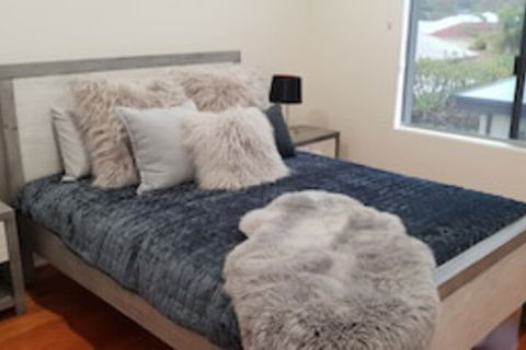 Big House In Melville - Accommodation QLD 5