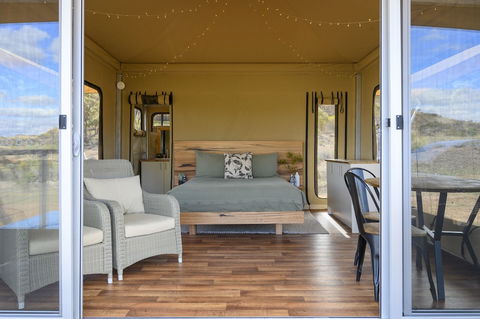 Flinders Bush Retreats - Accommodation QLD 6