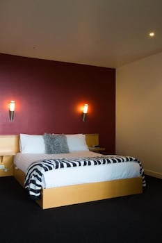 River Vineyard Retreat - Accommodation QLD 6
