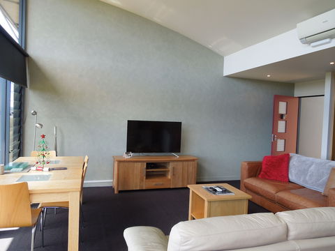 River Vineyard Retreat - Accommodation QLD 2