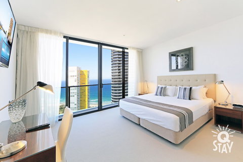 Oracle Resort, Broadbeach - Q Stay - Accommodation QLD 3