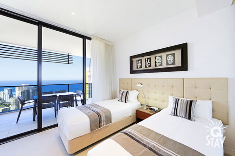 Oracle Resort, Broadbeach - Q Stay - Accommodation QLD 2