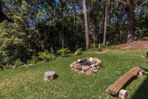 Kookaburras At Smiths - Accommodation QLD 4