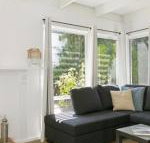 Mysa Anglesea Sleeps 7 WiFi Netflix Cafes Shops - Accommodation QLD