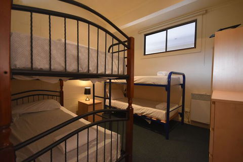 Alpine Heights 9 - Accommodation QLD 4