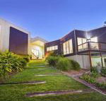 Kilala executive home - Accommodation QLD