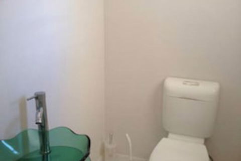 The Beach House - Accommodation QLD 1