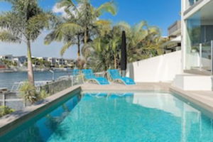 Waterfront Wonder